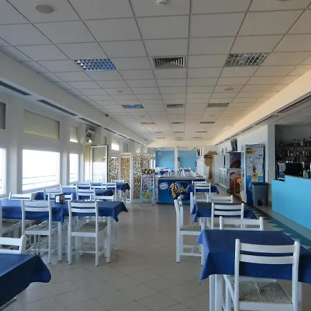 מלון דירות Azul 3*