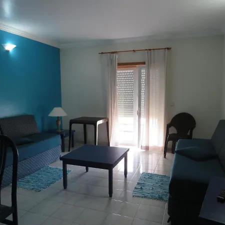 מלון דירות Azul Silveira (Lisbon)
