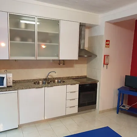 アパートホテル Azul